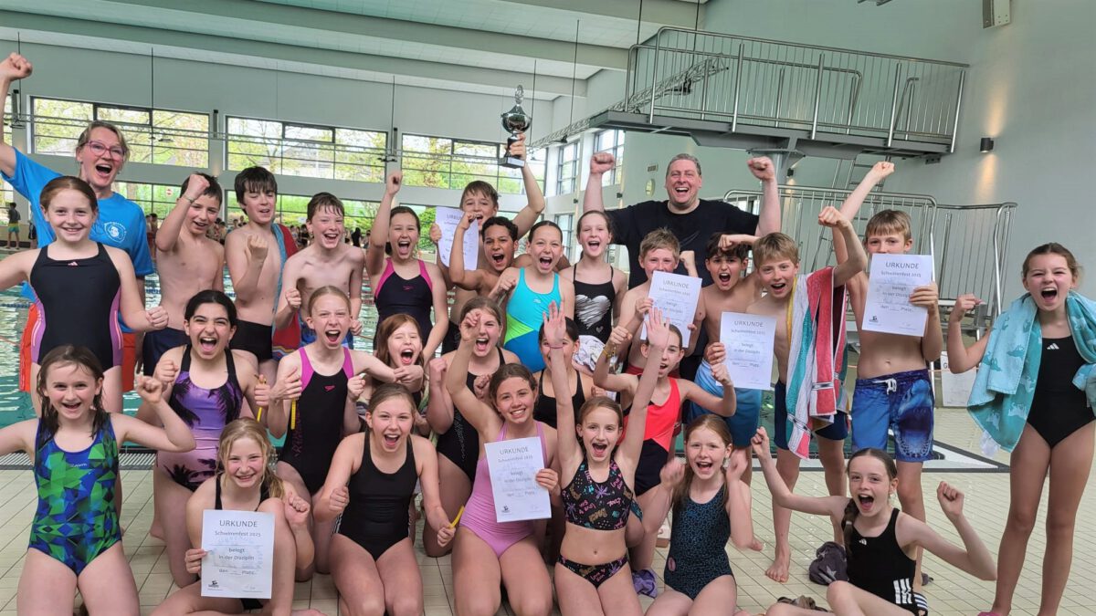 Weidigschule-5e-Siegerfoto-Schwimmfest