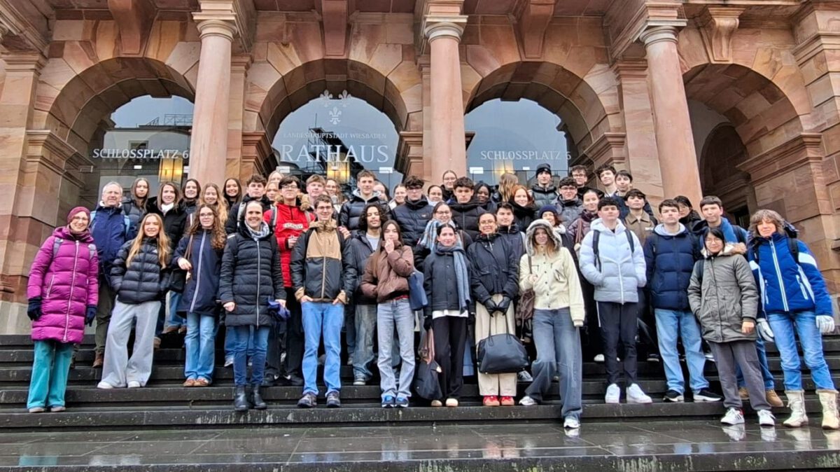 Gruppenfoto-Französisch Austausch