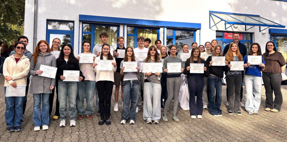 Weidigschule-Übergabe-DELF-Certifikate-2026